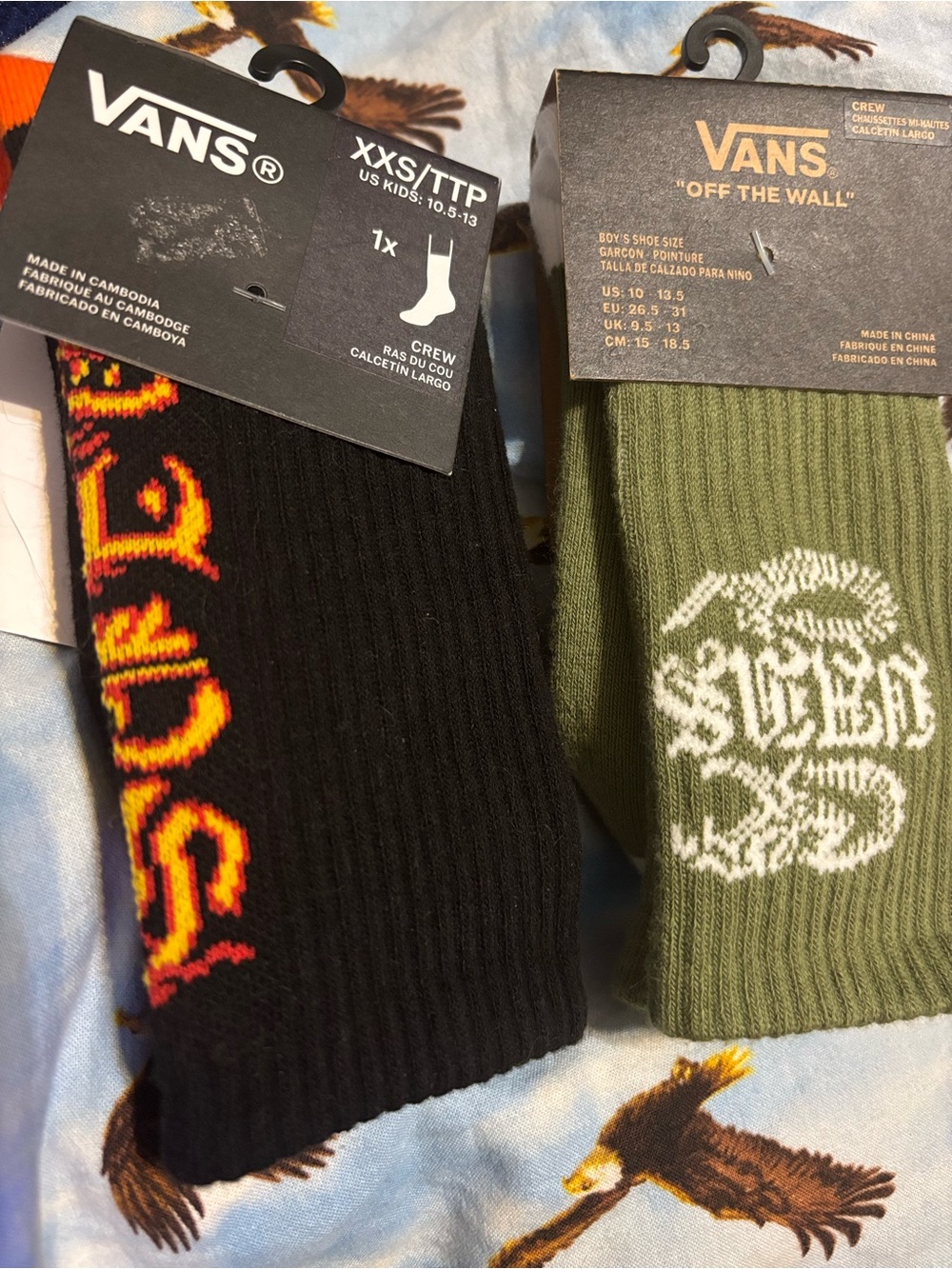 2 pairs of boys vans crew socks 10.5-13 nwt